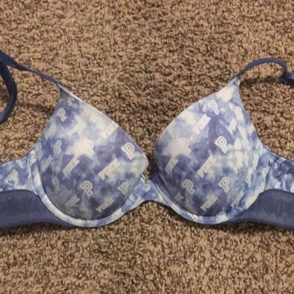 Victoria’s Secret push-up bra